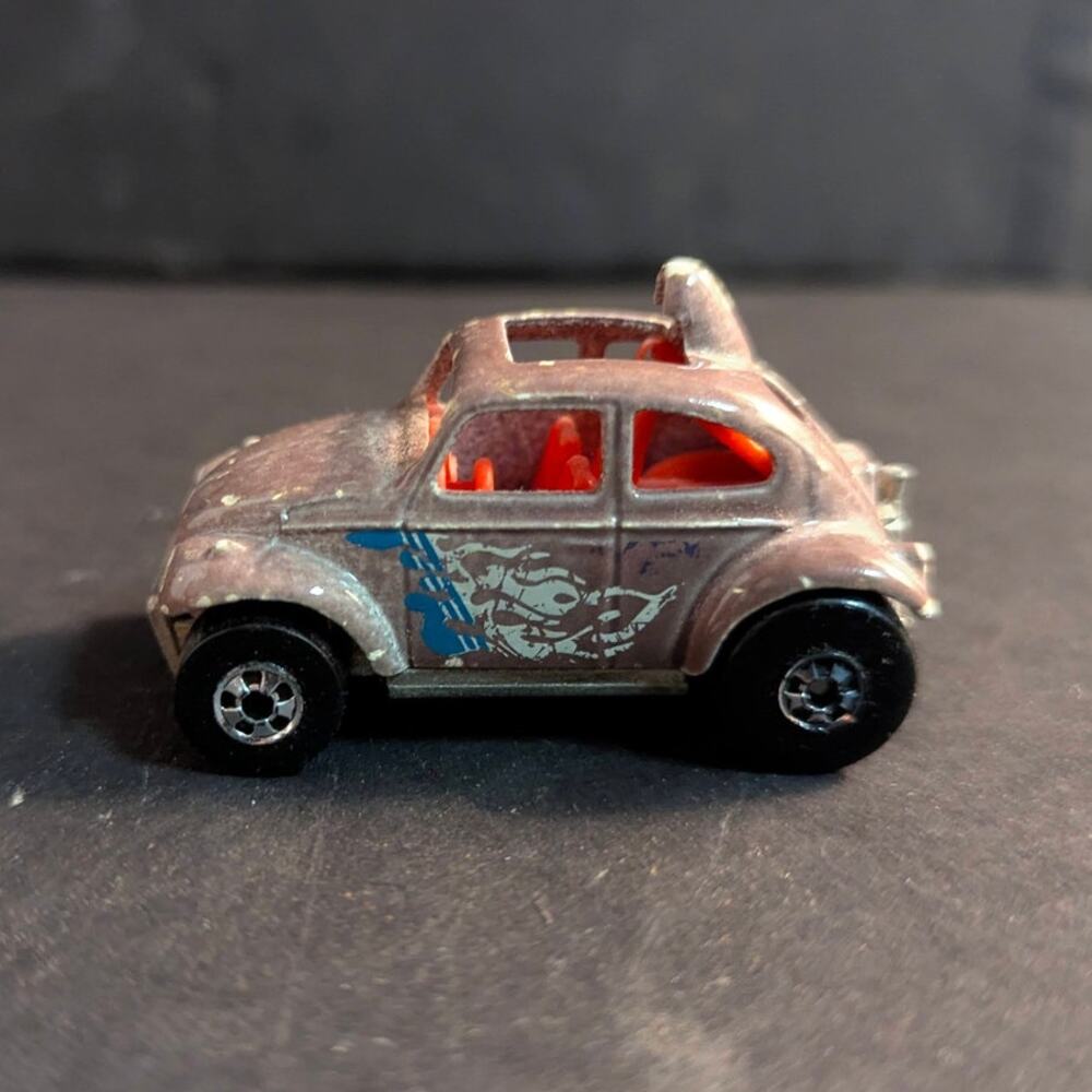 Vintage Hot Wheels Custom Volkswagen Bug Pink Surfboard Diecast Car Malaysia